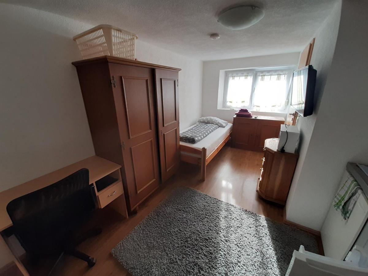 Biberach-Riss-Zimmer-Frei, Einzel-Zimmer Bad Kueche Birkenhard Luaran gambar