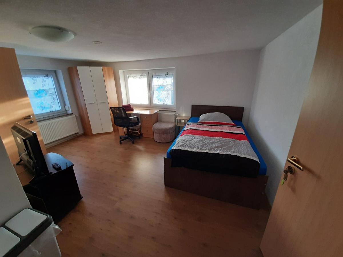 Biberach-Riss-Zimmer-Frei, Einzel-Zimmer Bad Kueche Birkenhard Luaran gambar