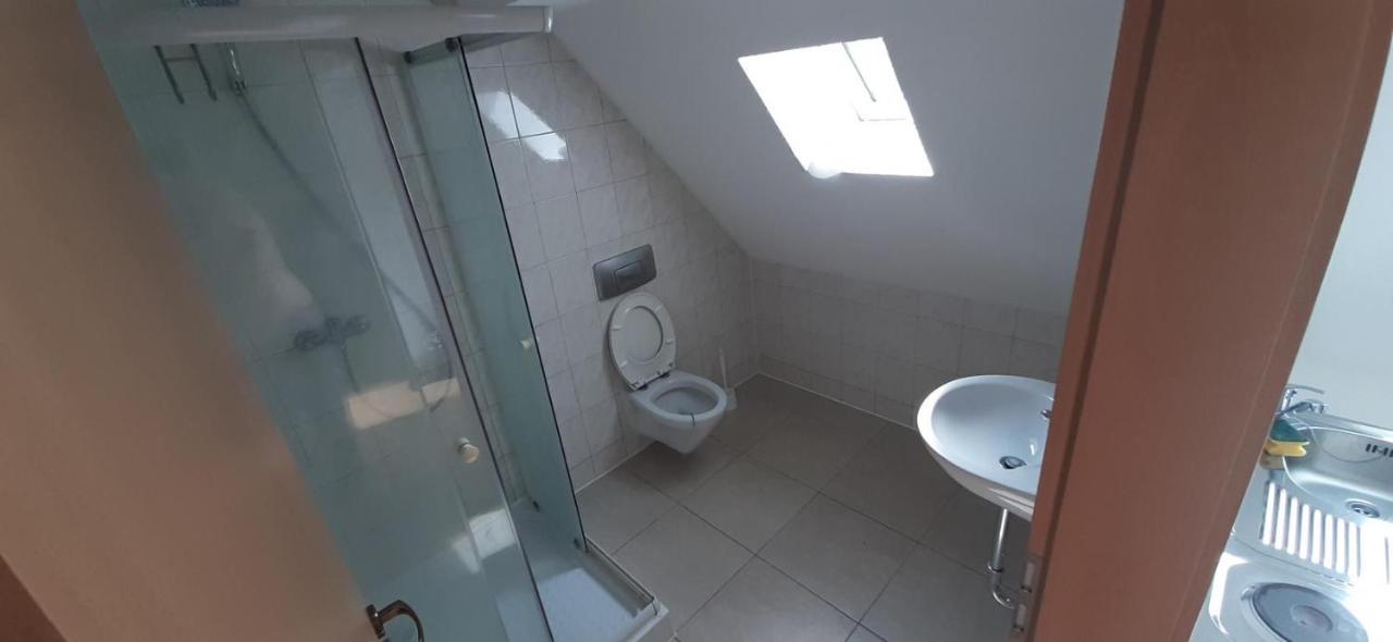 Biberach-Riss-Zimmer-Frei, Einzel-Zimmer Bad Kueche Birkenhard Luaran gambar