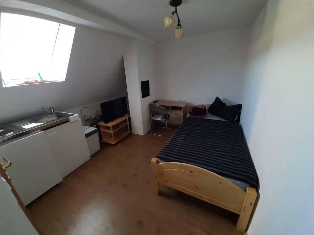 Biberach-Riss-Zimmer-Frei, Einzel-Zimmer Bad Kueche Birkenhard Luaran gambar